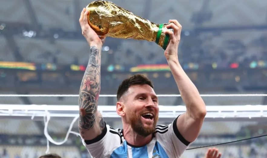 ১৪ জানুয়ারি ঢাকায় আসছে ফিফা বিশ্বকাপের মূল ট্রফি